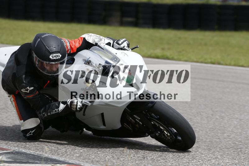 /Archiv-2024/25 30.05.2024 TZ Motorsport Training ADR/Gruppe gruen/26